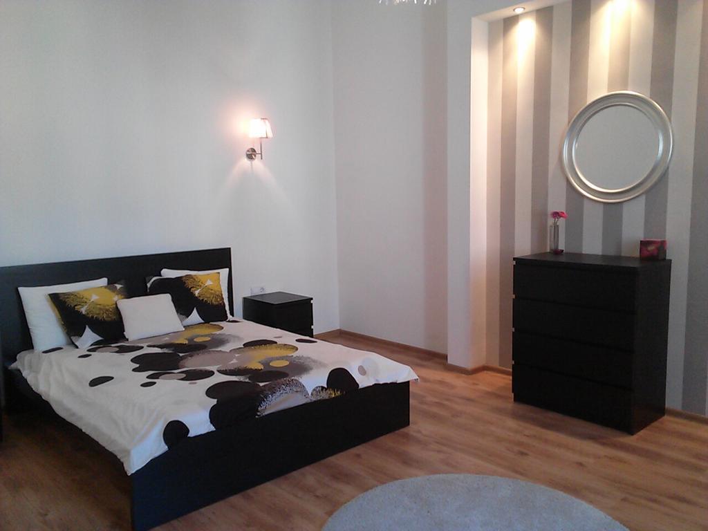 Ferienwohnung Downtown Rising Sun 104 Sq.M Budapest Exterior foto